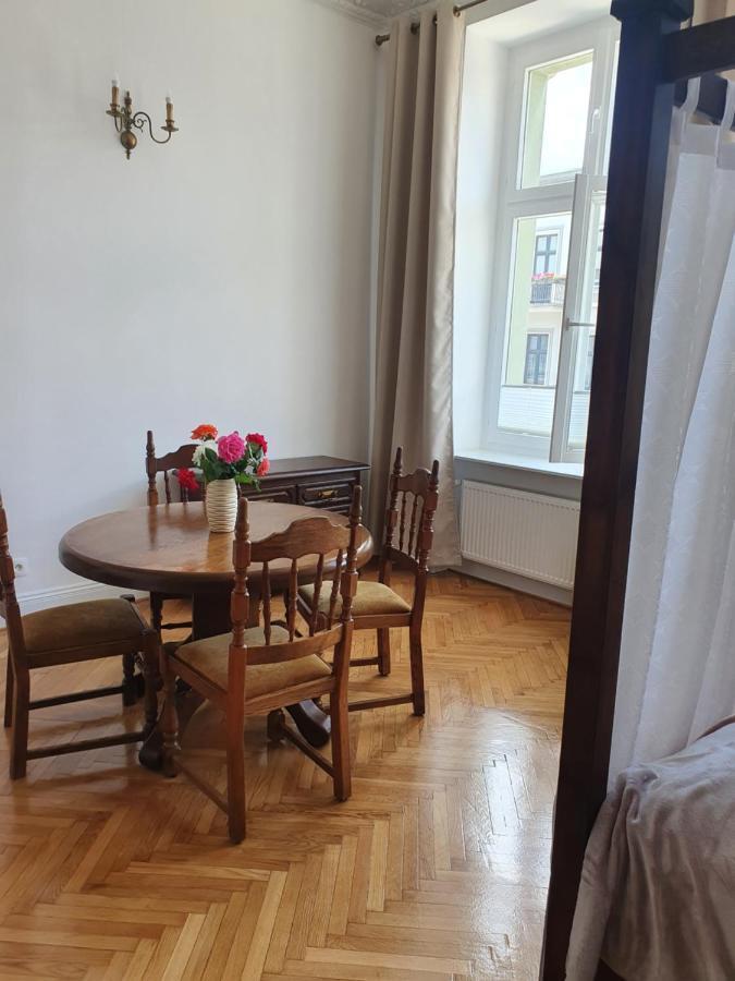 Prestige Aparthotel Piotrkowska 82 - Wyjatkowy Widok Na Deptak Łódź Eksteriør bilde