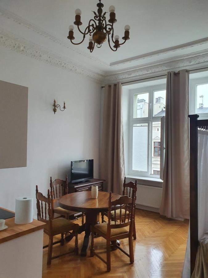 Prestige Aparthotel Piotrkowska 82 - Wyjatkowy Widok Na Deptak Łódź Eksteriør bilde