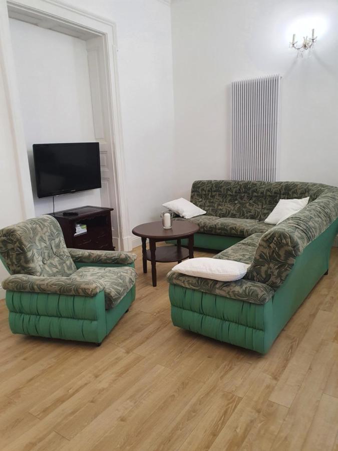 Prestige Aparthotel Piotrkowska 82 - Wyjatkowy Widok Na Deptak Łódź Eksteriør bilde